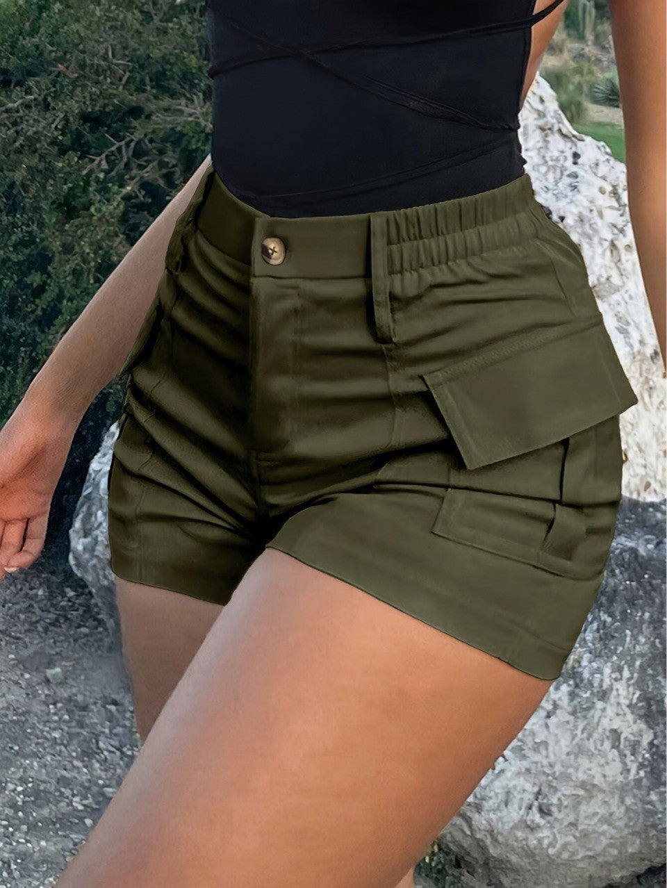 Damen Cargo-Shorts mit elastischem Bund und praktischen Seitentaschen R&B