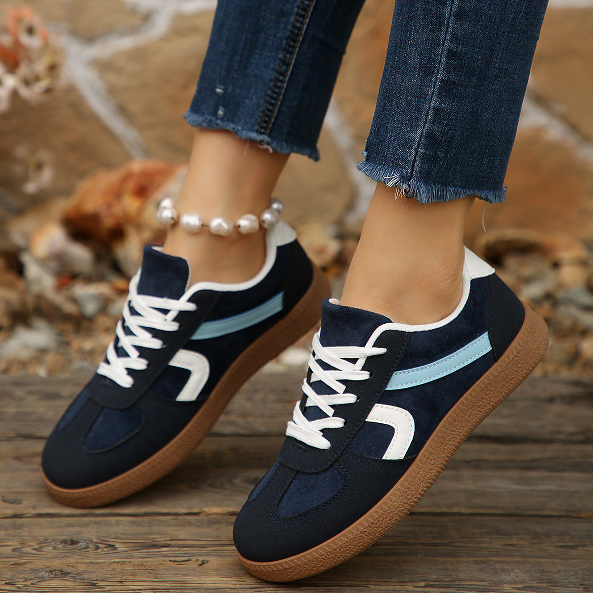 Damen Sportliche Sneaker mit modischem Obermaterial und bequemer Laufsohle R&B