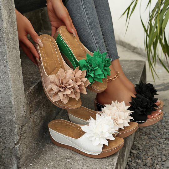Damen Komfortable Slides mit dekorativem Blumen-Design R&B