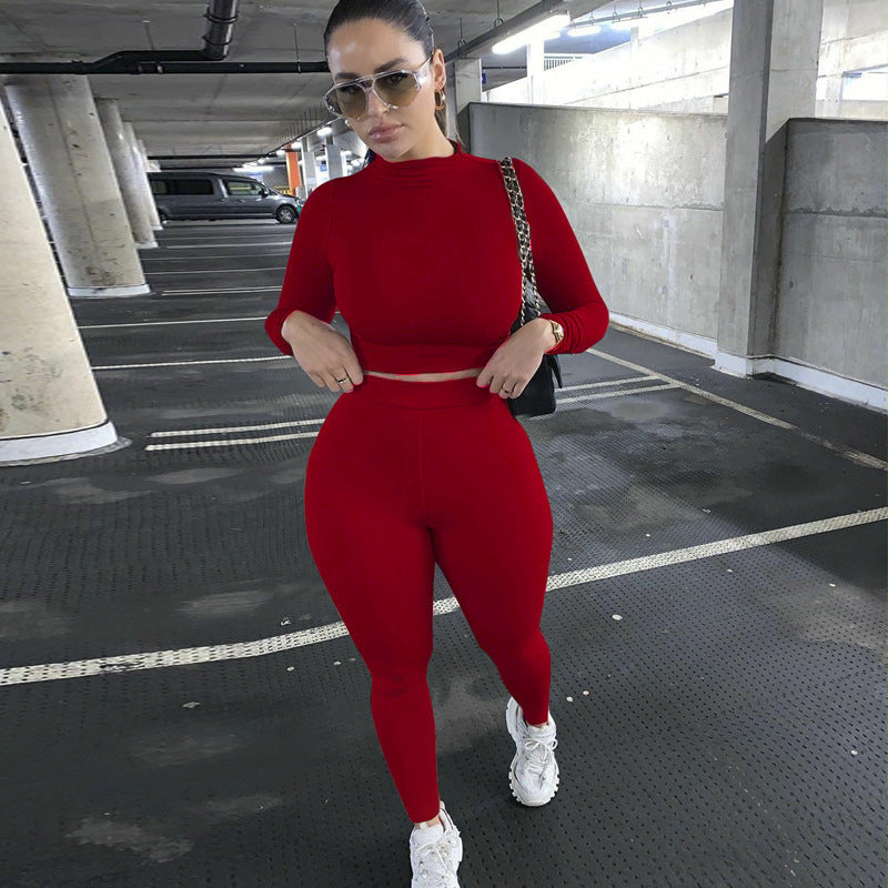 Damen Sportliches Set mit hochgeschlossenem Oberteil und enganliegenden Leggings R&B