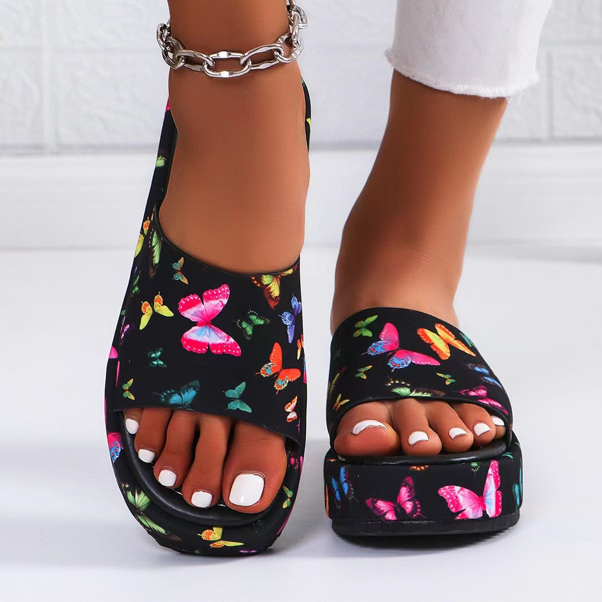 Damen Komfortable Zehentrenner-Sandalen mit modischem Schmetterlingsdesign R&B