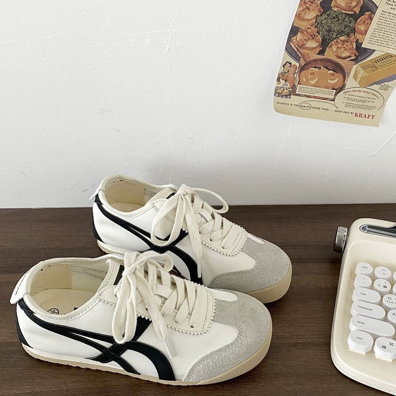 Damen Modische Sneakers im Retro-Look mit atmungsaktiver Obermaterialkombination