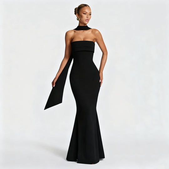 Damen Abendkleid mit eleganter Schleppe R&B