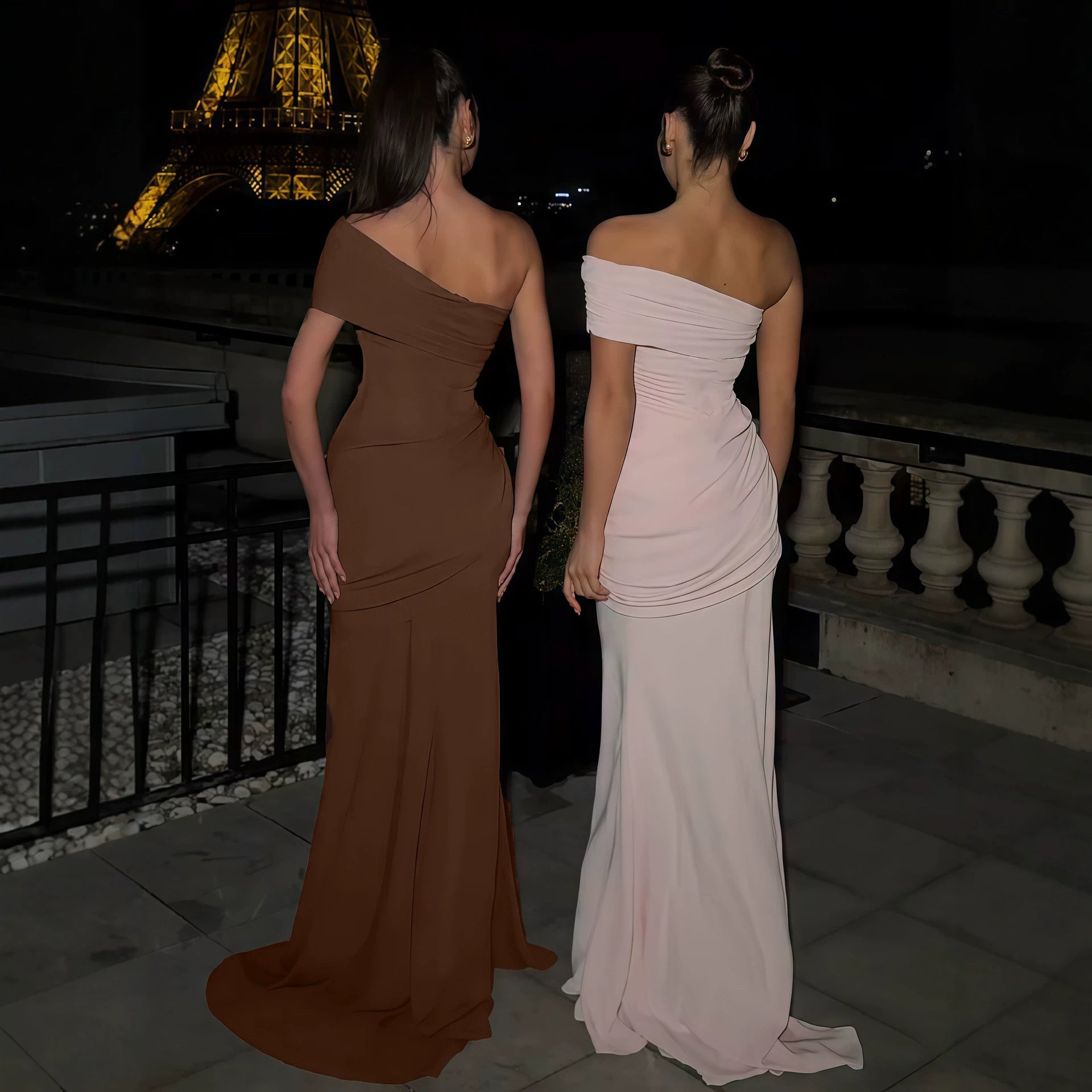 Damen Elegantes Wickelkleid mit asymmetrischem Oberteil und figurbetonendem Saum R&B