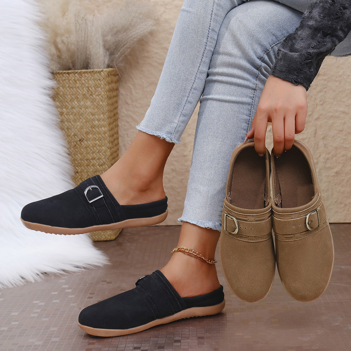 Damen Komfortable Mules mit modischer Schnalle R&B