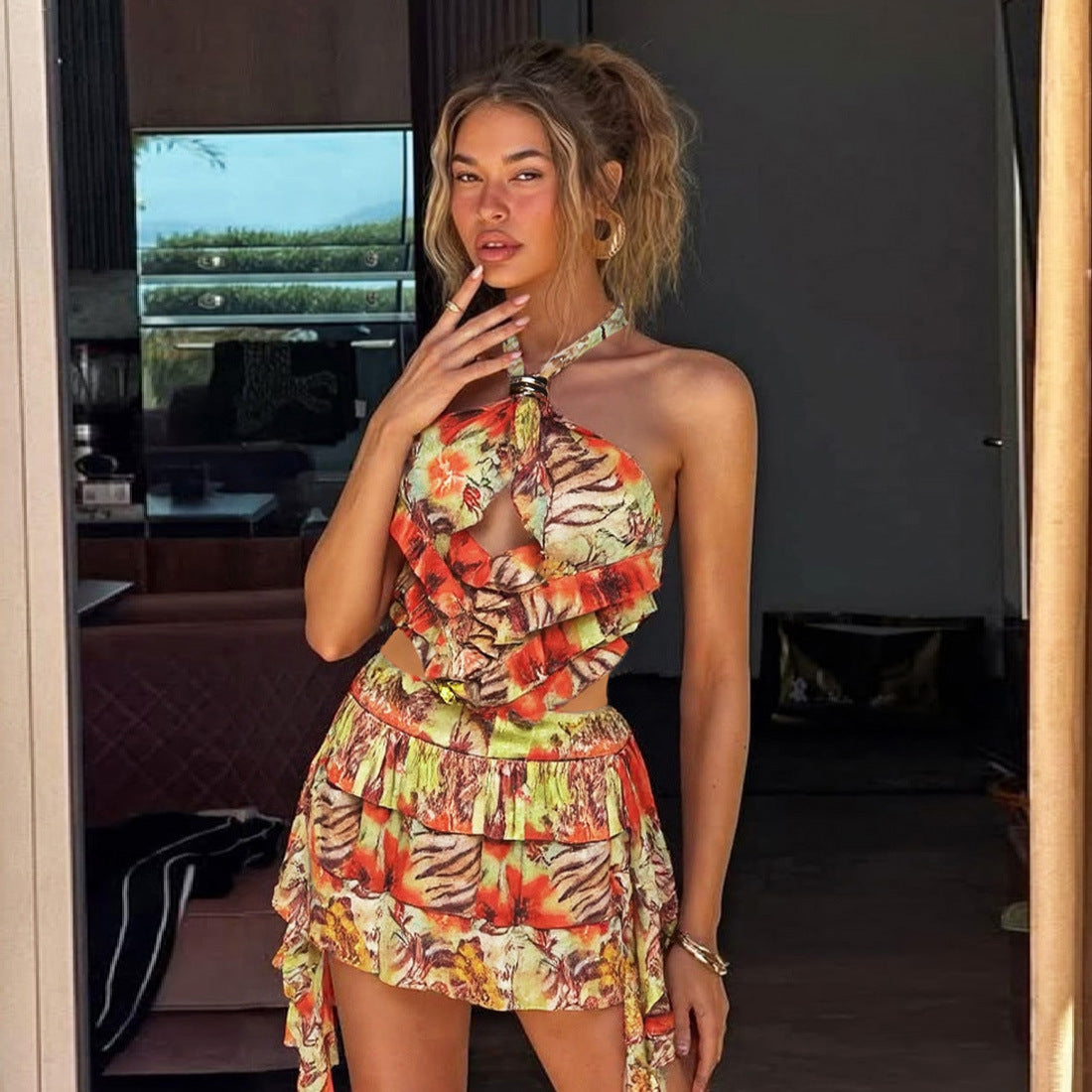 Damen Rüschenkleid mit floralen Motiven und verstellbarem Träger R&B