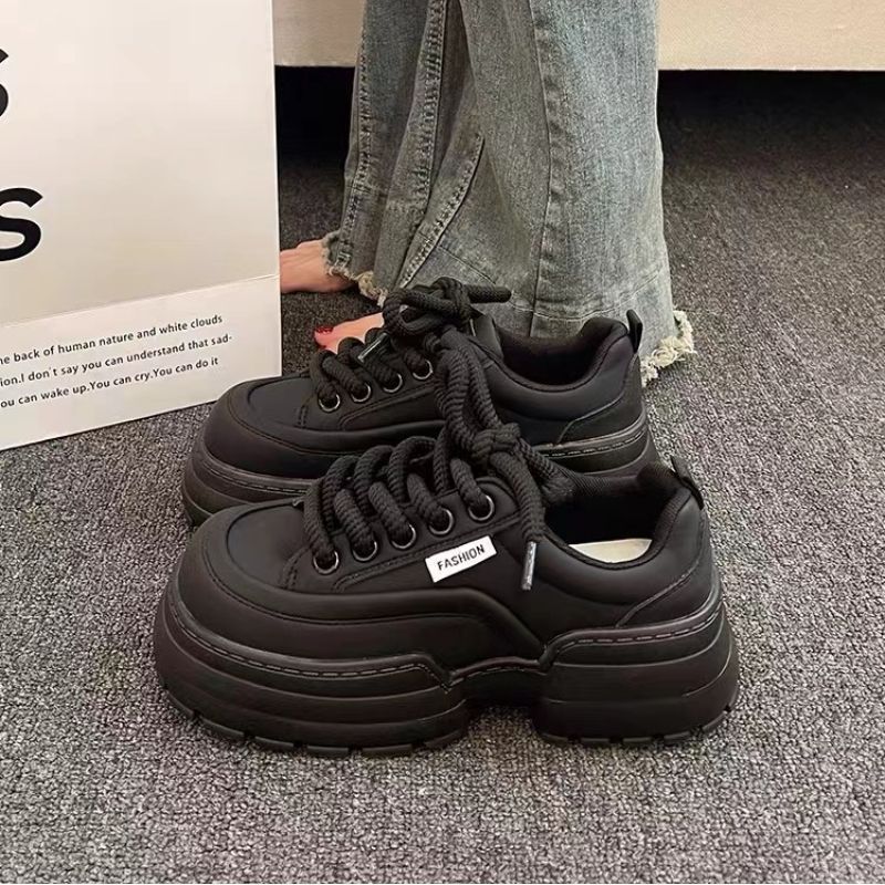 Damen Chunky Sneakers mit modischer Profilsohle und atmungsaktiver Oberflächenstruktur