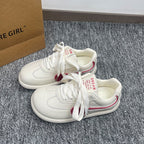 Damen Sportliche Sneakers mit modischem Schnitt und innovativem Design R&B