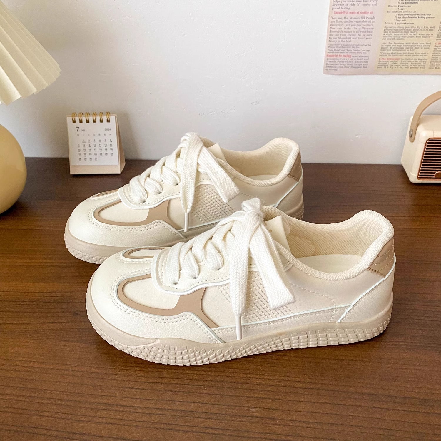 Damen Sneaker mit atmungsaktivem Obermaterial und stylishen Akzenten R&B
