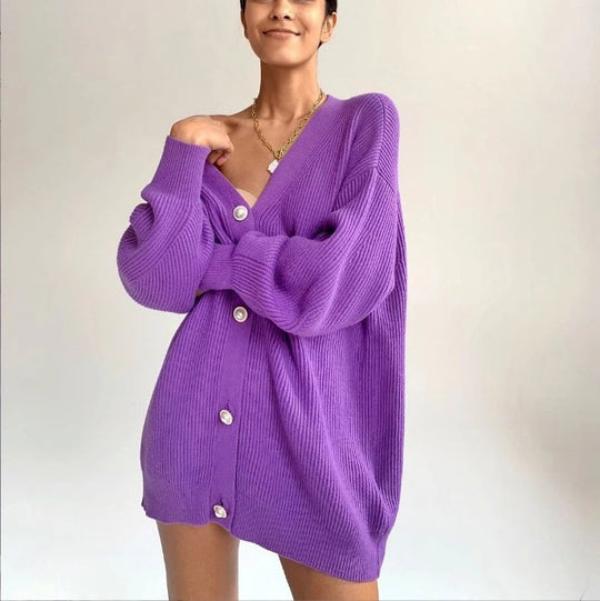Damen Übergroße Strickjacke mit tiefem V-Ausschnitt und eleganten Knöpfen R&B