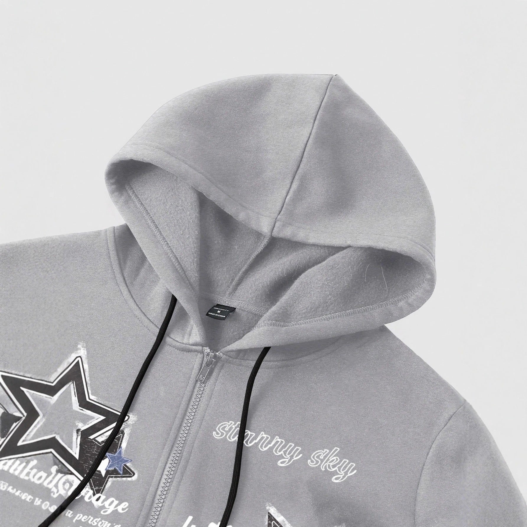 Herren Kapuzenjacke mit praktischem Reißverschluss und stylischem Sternenmotiv