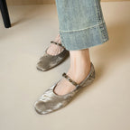 Damen Ballerinas mit edler Schnallenverzierung und luxuriösem Samtoberteil