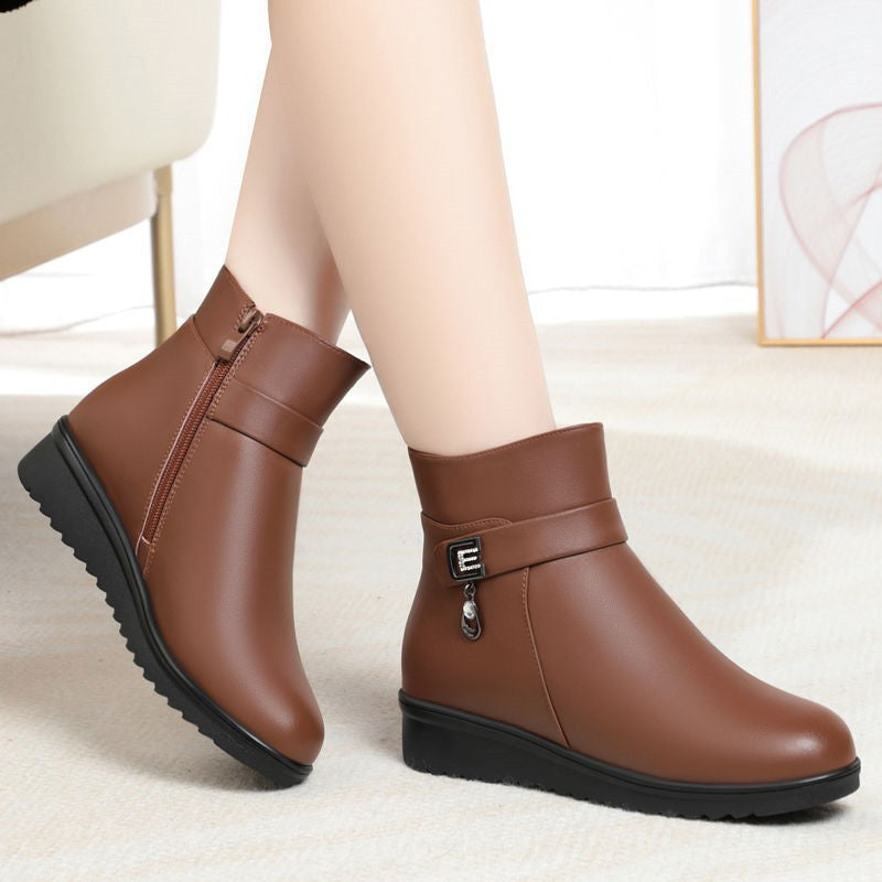 Damen Modische Stiefeletten mit seitlichem Reißverschluss und dekorativem Riemen