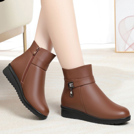Damen Modische Stiefeletten mit seitlichem Reißverschluss und dekorativem Riemen R&B
