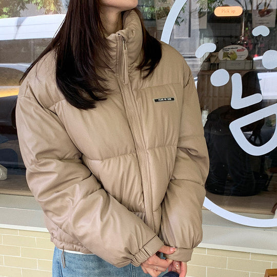 Damen Stylische und ultraleichte Pufferjacke mit hohem Kragen und praktischen Taschen R&B
