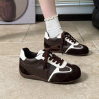 Damen Sportliche Sneakers im Retro-Stil mit weichem Wildleder R&B