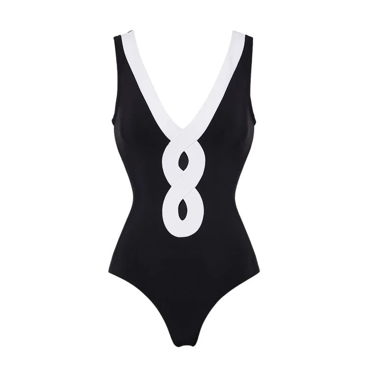 Damen Bandeau-Badeanzug mit elegantem Wickelrock R&B