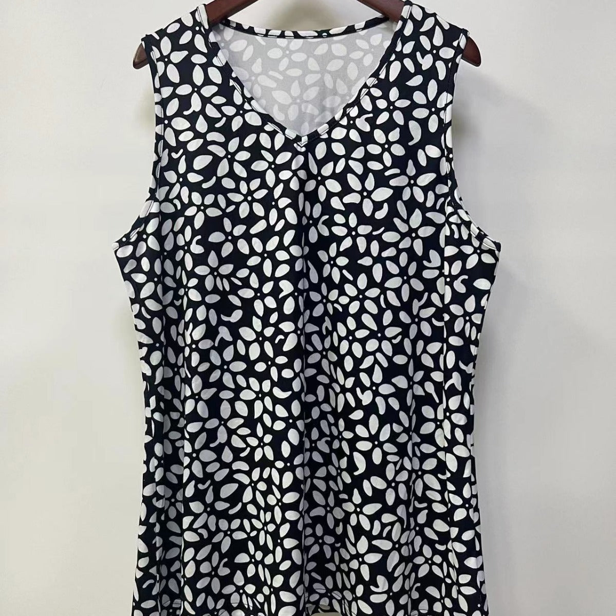 Damen ärmelloses V-Top mit floralem Print und seitlichen Eingrifftaschen R&B