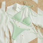 Damen Triangel-Bikini mit verstellbaren Bändern und rippierter Textur R&B