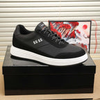 Damen Sportliche Sneakers mit atmungsaktivem Mesh-Obermaterial und dämpfender Sohle R&B