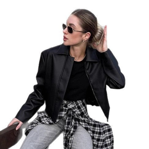 Damen Kunstlederjacke mit schlichter Schnittführung und dekorativem Kragen R&B