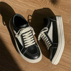 Damen Hochwertige und stilvolle Sneakers mit einzigartigen Designelementen R&B