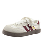 Damen Sportliche Sneaker mit verspieltem Design und einzigartigen Applikationen