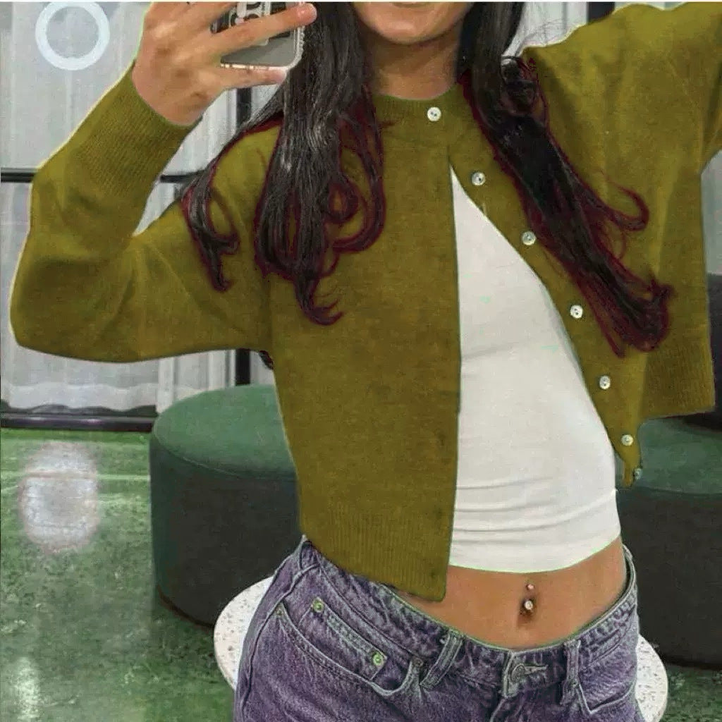 Damen Kurzstrickjacke mit eleganten Perlenknöpfen R&B