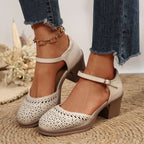 Damen Bequeme Pumps mit eleganter Perforation und verstellbarem Riemen R&B