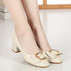 Damen Pumps mit elegantem Rüschendetail und komfortablem Blockabsatz