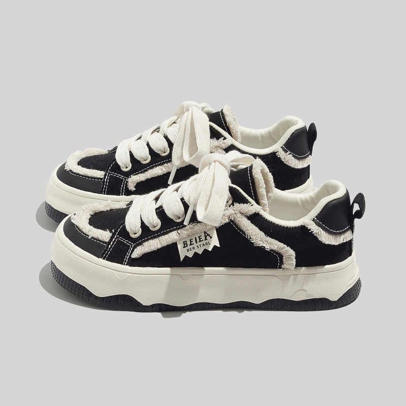 Damen Sneaker mit innovativem Fleece-Design und rutschfester Sohle