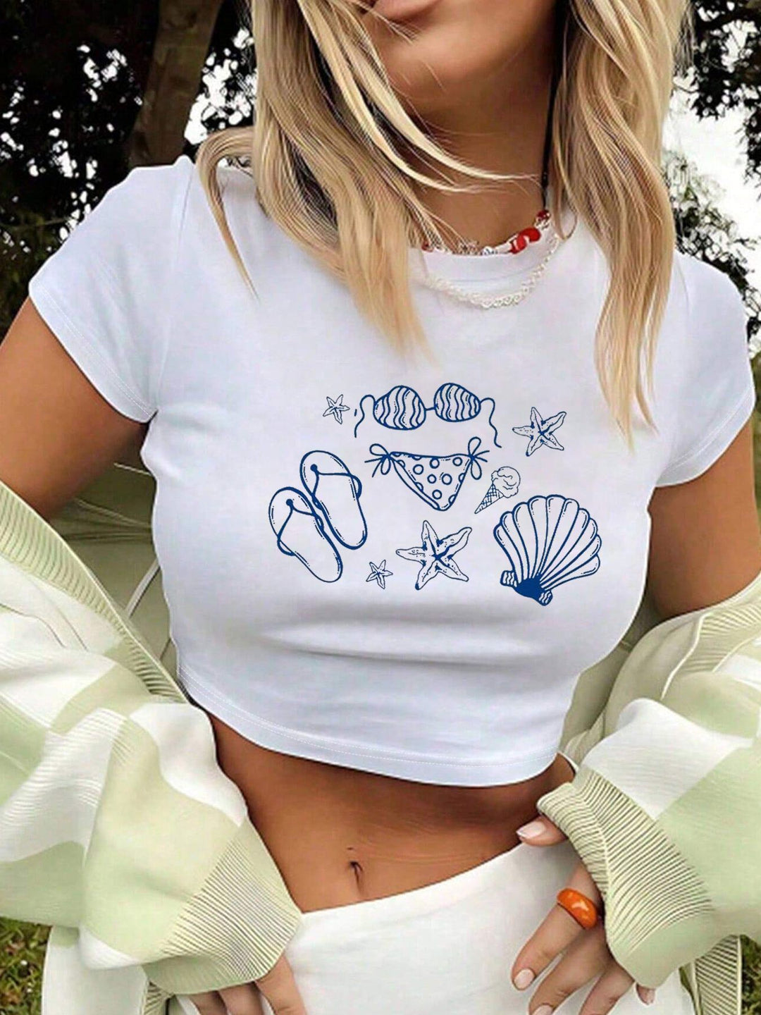 Damen Crop-T-Shirt mit künstlerischem Lippenmotiv und kreativem Druck R&B