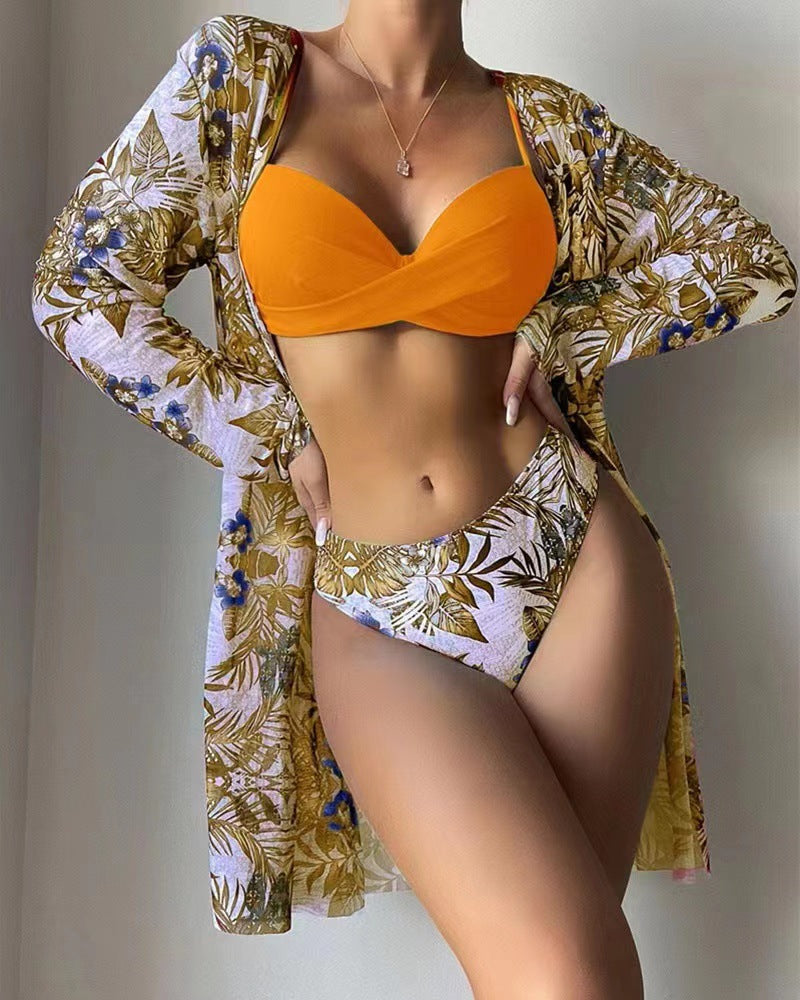Damen Strand-Bikini mit floralen Verzierungen und elegantem Kimono R&B