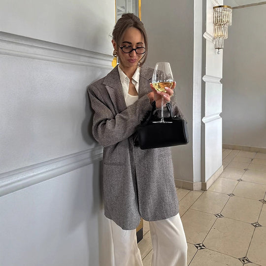 Damen Oversized Blazerjacke mit edlem Karomuster und praktischen Taschen R&B
