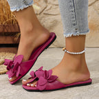 Damen modische Sandalen mit floralem Akzent und bequemem Fußbett R&B