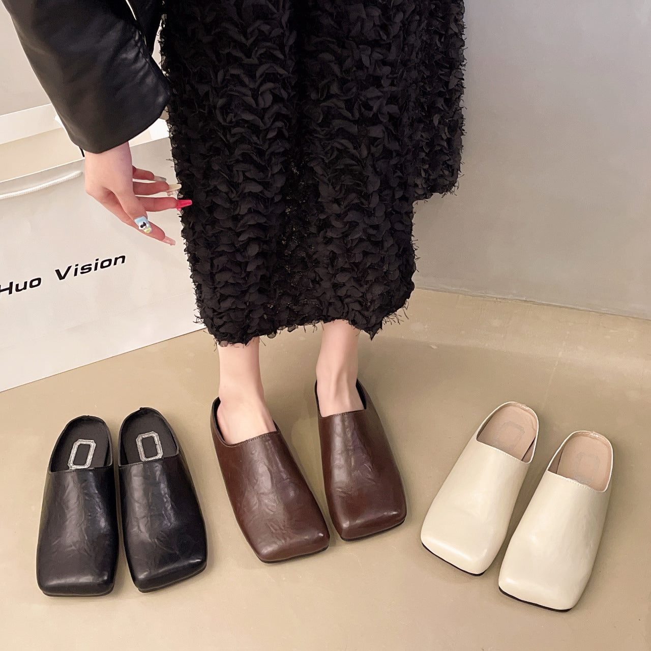 Damen Komfortable Mules mit ergonomischer Fußbettgestaltung R&B