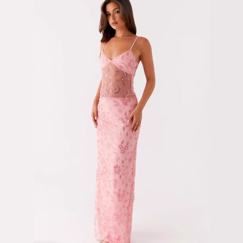 Damen Elegantes Maxikleid mit transparenten Spitzenakzenten und floralen Verzierungen R&B