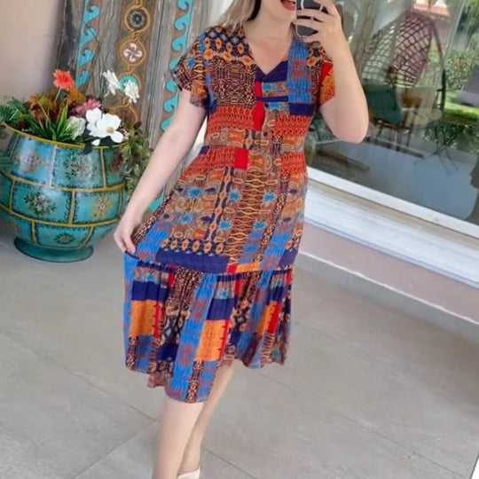 Damen Maxikleid mit buntem Patchwork-Design und luftiger Passform Heidi-Mode