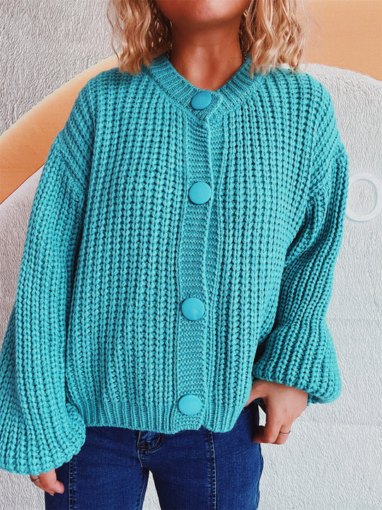 Damen Grobstrickjacke mit ballonförmigen Ärmeln und dekorativen Knöpfen R&B