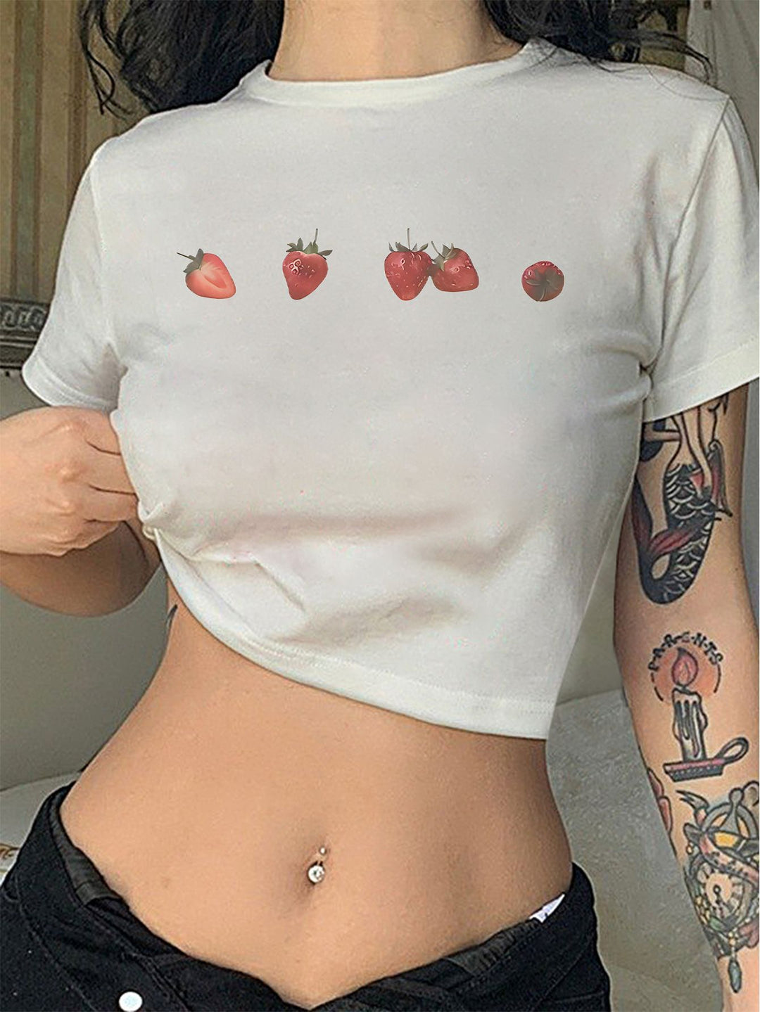 Damen Crop-T-Shirt mit kreativem Totenkopf-Design und figurbetontem Schnitt R&B