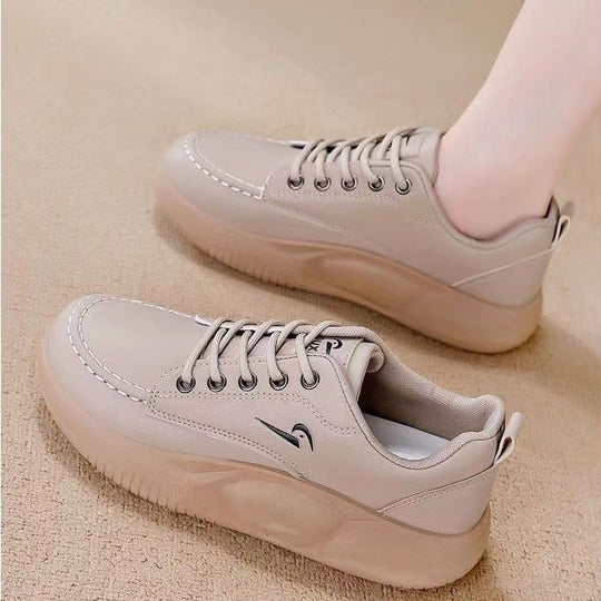 Damen Sportliche Sneakers mit bequemer Gummisohle und klassischem Design R&B