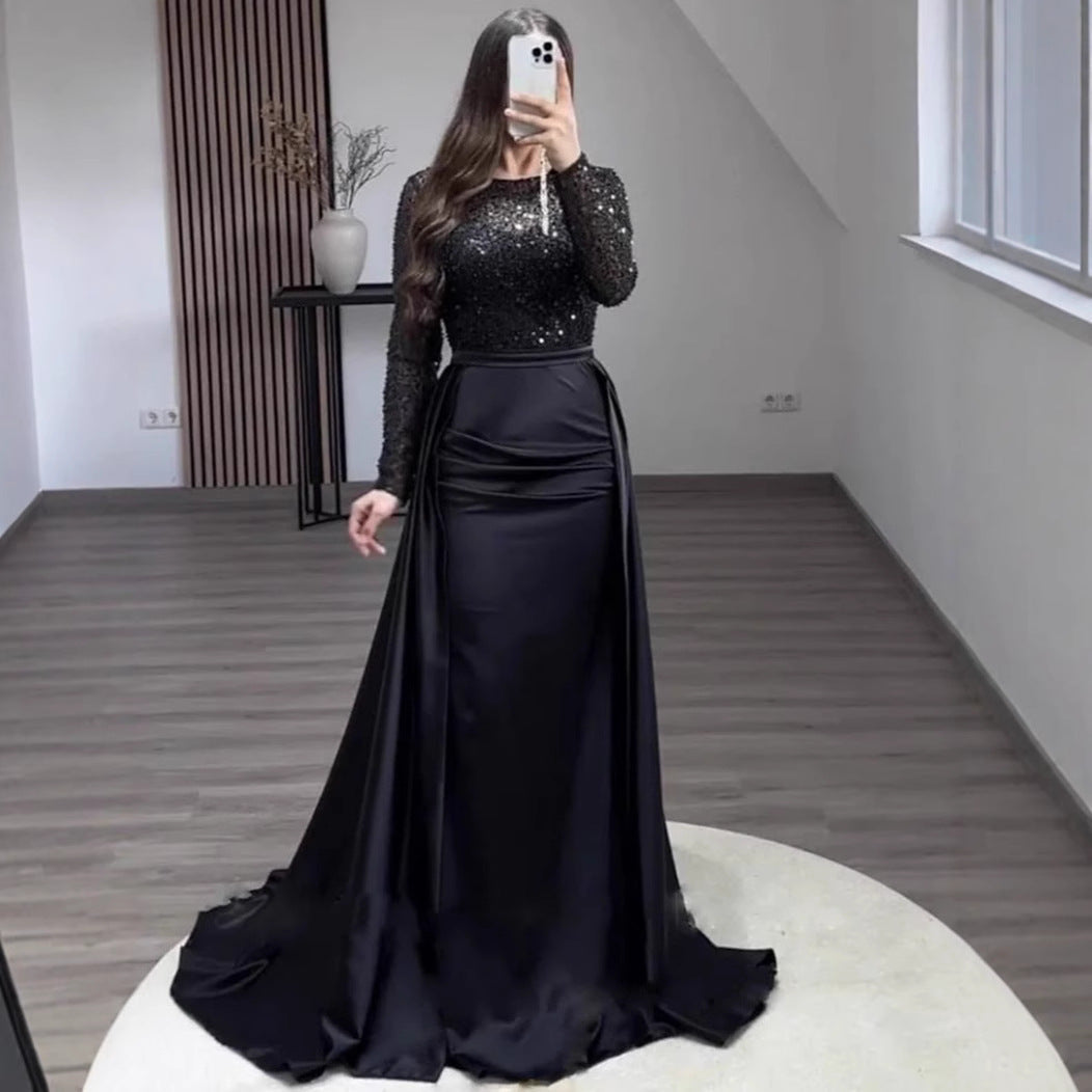 Damen Elegantes Abendkleid mit Glitzerdetails und fließendem Stoff EB