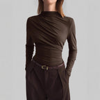 Damen nan schmal geschnittenes Langarmshirt mit asymmetrischer Drapierung und seitlicher Raffung R&B