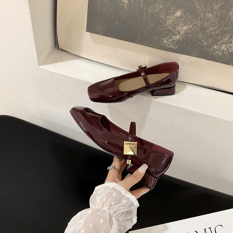 Damen Ballerinas mit glänzender Oberfläche und dekorativem Riemen R&B