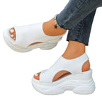 Damen Wellness-Sandalen mit atmungsaktivem Strickoberteil und rutschfester Sohle R&B