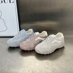 Damen modische Sneakers mit atmungsaktiver Obermaterialkombination und stabiler Laufsohle R&B