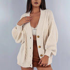 Damen Grobstrickjacke mit eleganter Knopfleiste und voluminösen Puffärmeln R&B