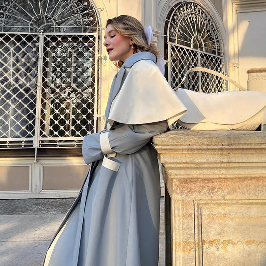 Damen modischer Trenchcoat mit kontrastierendem Farbdesign und eleganten Details R&B