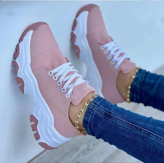 Damen Sportliche Sneakers mit gepolsterter Laufsohle R&B