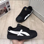 Damen Sportliche Sneaker mit bequemen Schnürsystem und atmungsaktiver Oberfläche